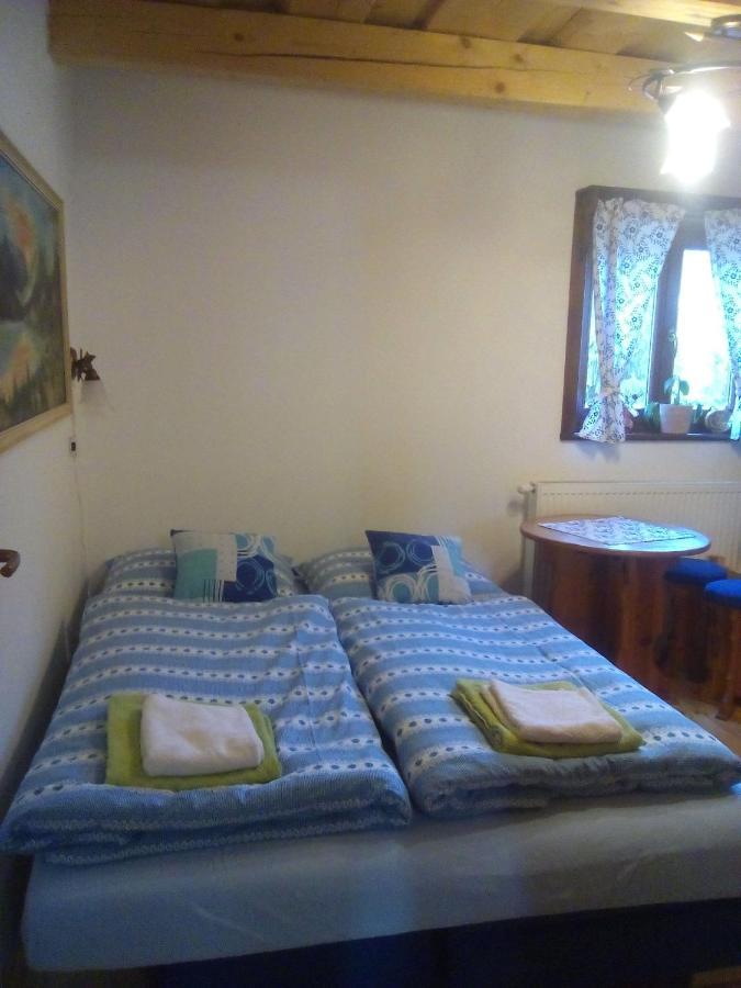 Rekreačná chata pod Jedľovinou Varin Exterior foto