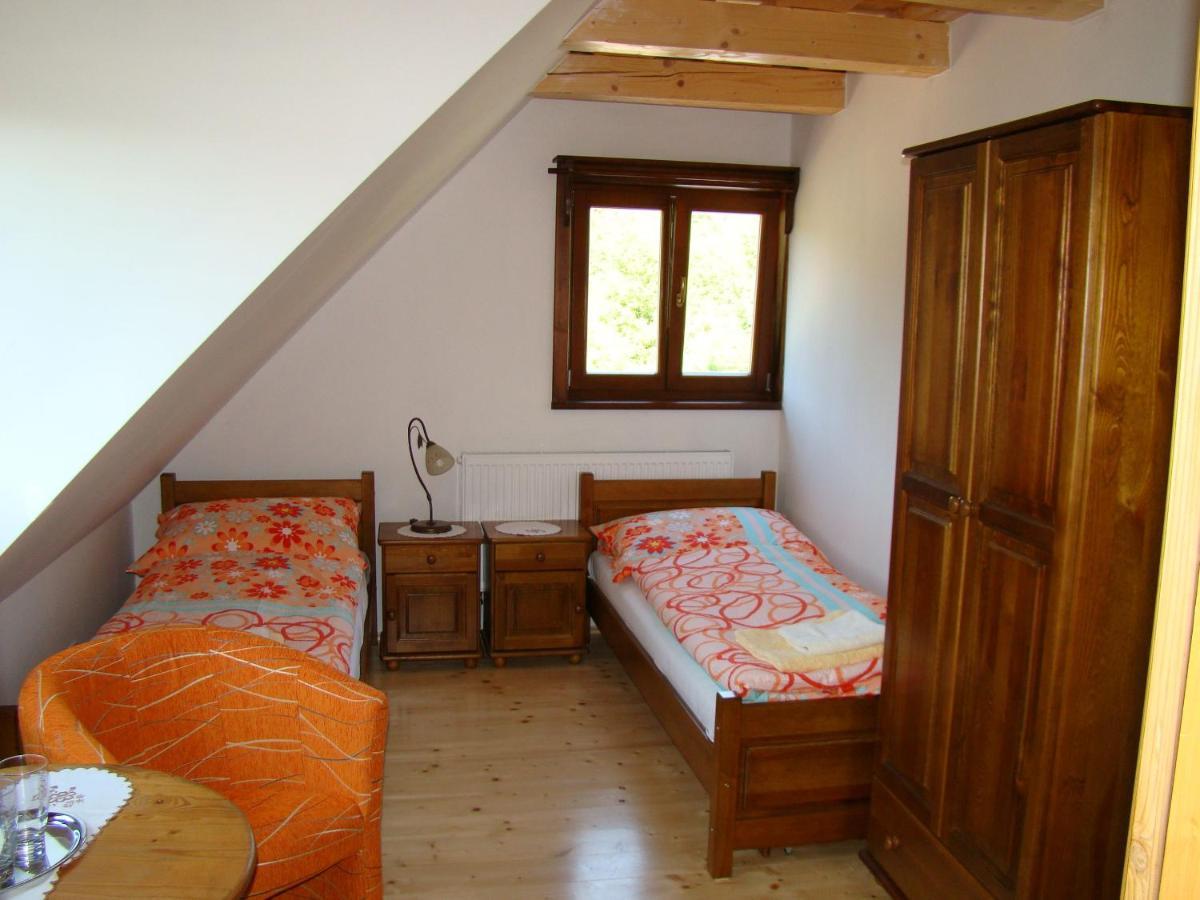 Rekreačná chata pod Jedľovinou Varin Habitación foto