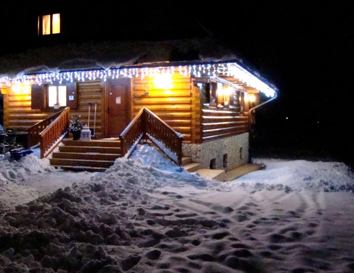 Rekreačná chata pod Jedľovinou Varin Exterior foto
